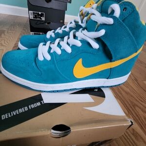 Nike SB Dunk Hi Tropical Teal and University Gold (2013)